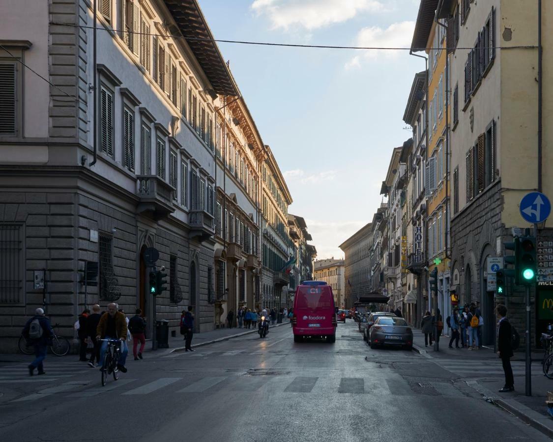 Cavour Suite Mezzanine By 360Rentals Florencia Exterior foto
